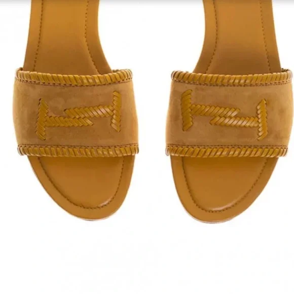 Tod’s Yellow Calf leather mules with double T embroidered - Picture 2 of 9